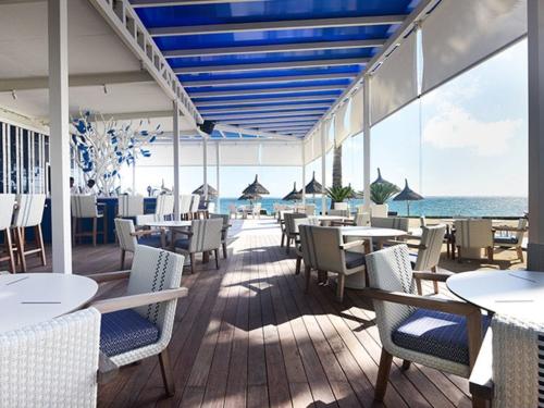 IPE-Deck-Belle-Mare-Plage-Hotel