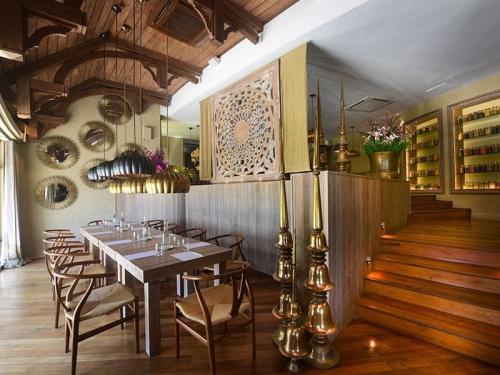 Amari Restaurant Lux-Belle-Mare